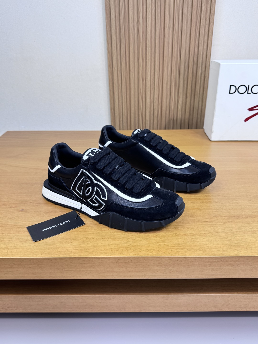 olce & Gabbana shoe